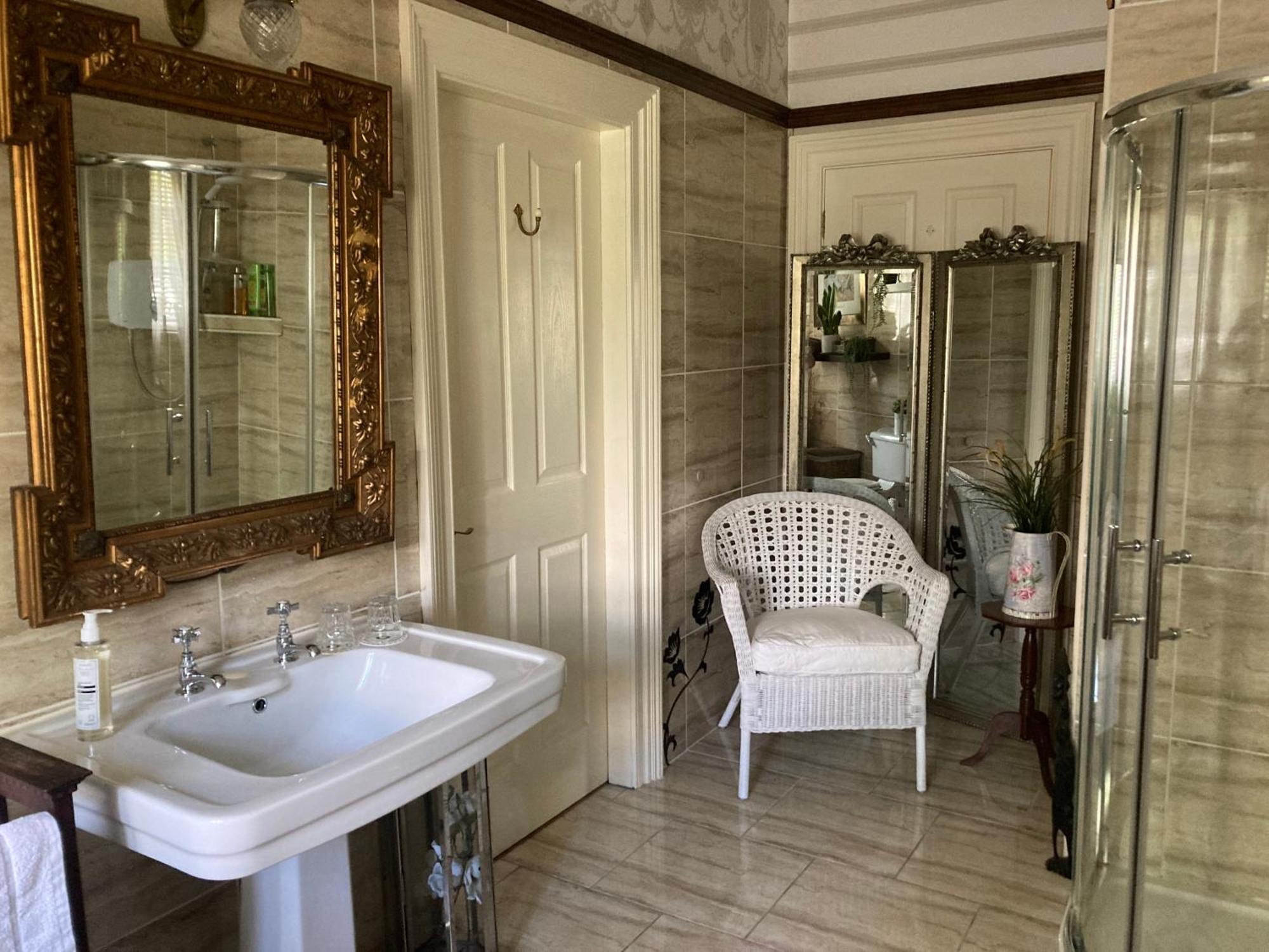 Ballybur Lodge Cuffesgrange Екстер'єр фото